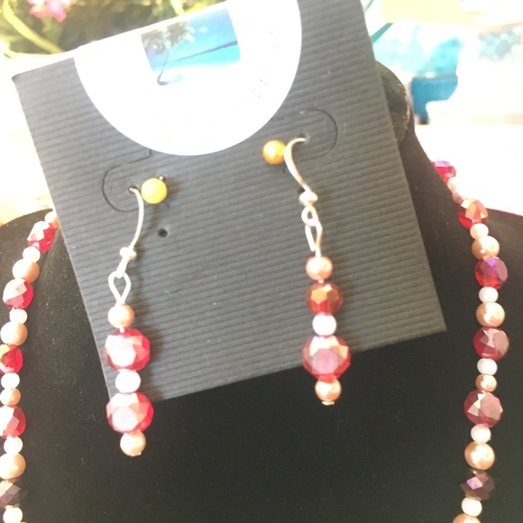 Custom Necklace Set - Picture 4 of 5